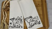 drinks well with others funny kitchen towels for Mom, wine kitchen decor, wine lover Mothers day gift for mother in law, Mothering Sunday