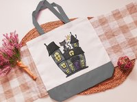 Haunted house Halloween tote bag