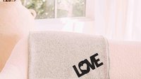 love throw blanket for bed, cute Valentines blankets for boyfriend, cozy Valentines day gifts for girlfriend, snuggle blanket for couples
