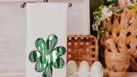 four leaf clover St Patricks day kitchen towel handmade, brushstroke shamrock hand towels for bathroom, Irish gifts for women, St Pattys day