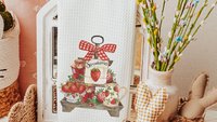 summer kitchen towel for Mom, strawberry kitchen accessories, cottage kitchen decor, farmhouse hand towels for bathroom, guest