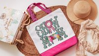 show mom cow tote bags for women, country girl gifts, farmers market bag, cow farmer Xmas gifts for farmers, Hereford cow gifts for cow
