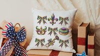 Mardi Gras throw pillow for green couch, Fat Tuesday decorative pillow cover 18x18, king cake pillow for realtors, Louisiana gifts for women