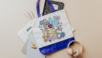 Nashville Tennessee girls trip tote bag for school, Tennessee gifts for her, cute checkered realtor tote bag real estate agent gift, rainbow