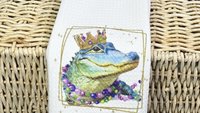 Mardi Gras alligator kitchen towels for daughter, Fat Tuesday decor, unique household gifts for wife, Louisiana gator gifts for women, New