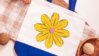 yellow daisy tote bag for women, reusable grocery bag young adult female gifts, teacher appreciation gifts for her, library tote for books
