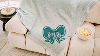 Personalized carolina blue coquette bow name blanket, college gifts for best friend, trendy aesthetic throw blankets for college apartment