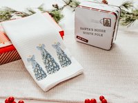 CapableByDesign oyster shell Christmas tree Christmas pillows and matching towels
