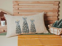 CapableByDesign oyster shell nautical Christmas tree trio throw pillow and matching towels
