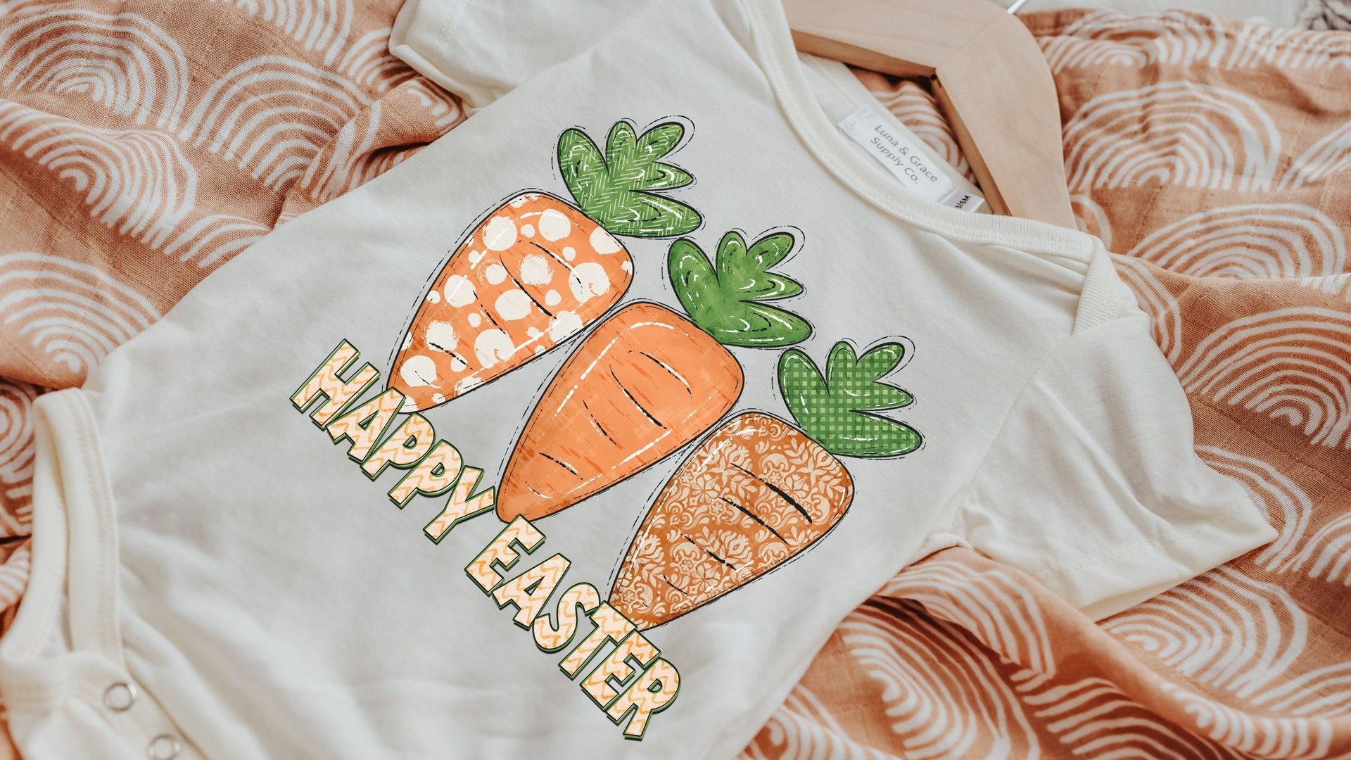 Happy Easter baby bibs for girls, Easter carrots Easter baby gifts for newborn, baby first Easter basket stuffers for infants, baby layette