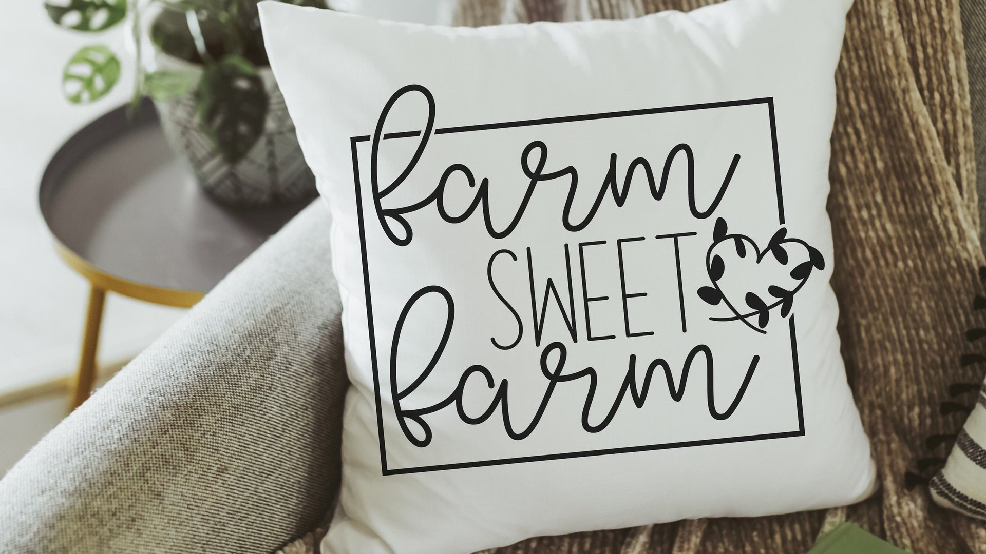 farm sweet farm pillow, rustic farmhouse decor for living room, farm throw pillow for couch, birthday gift from daughter, new home gifts