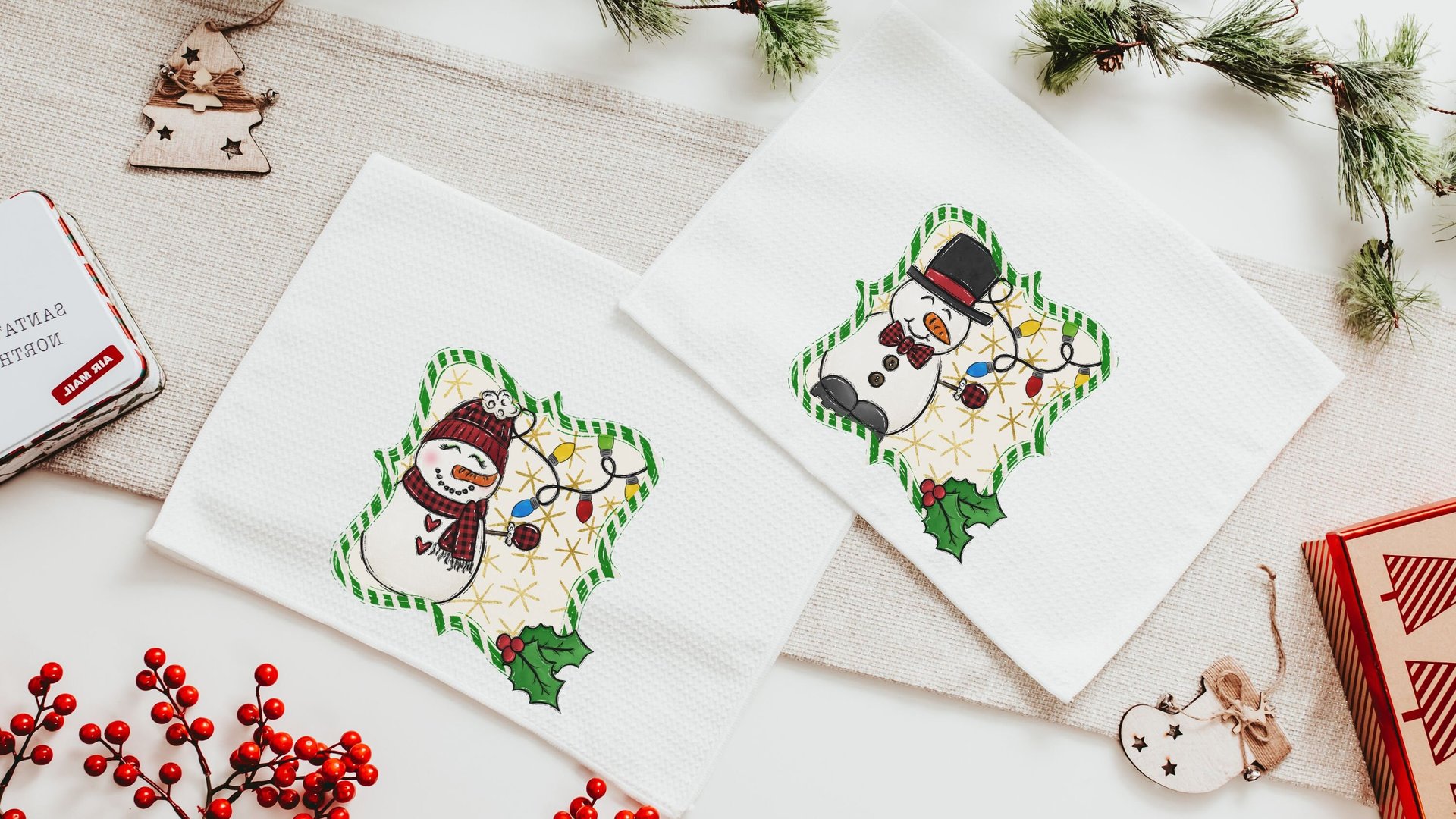 mr and mrs snowman kitchen towels for Christmas, holiday hosting decor home decor gift for couple, newlywed stocking stuffers for adults