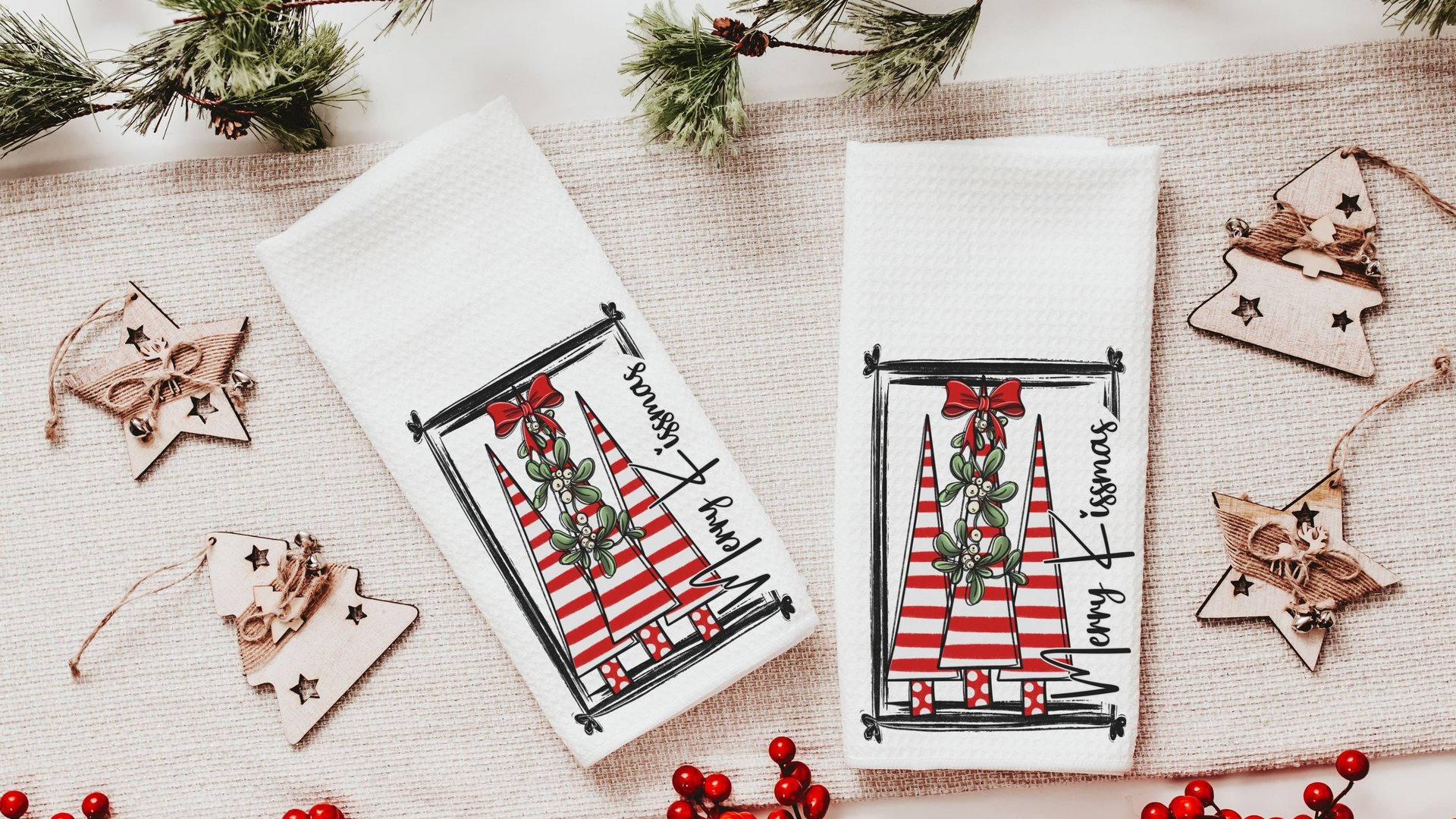 merry kissmas Christmas kitchen towels, cute Christmas housewarming gifts for couple, candy cane Christmas tree Christmas kitchen hand towel