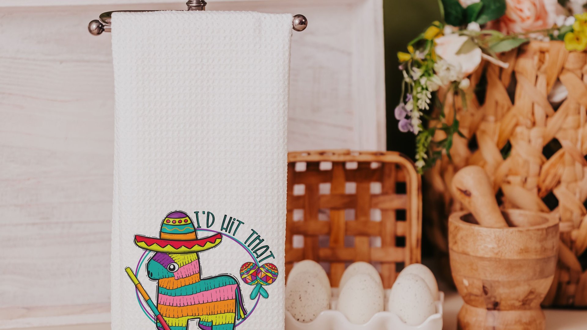 i'd hit that funny kitchen towels, foodie gift, margarita kitchen hand towels, fiesta kitchen decor, fiesta bachelorette party gifts, cinco