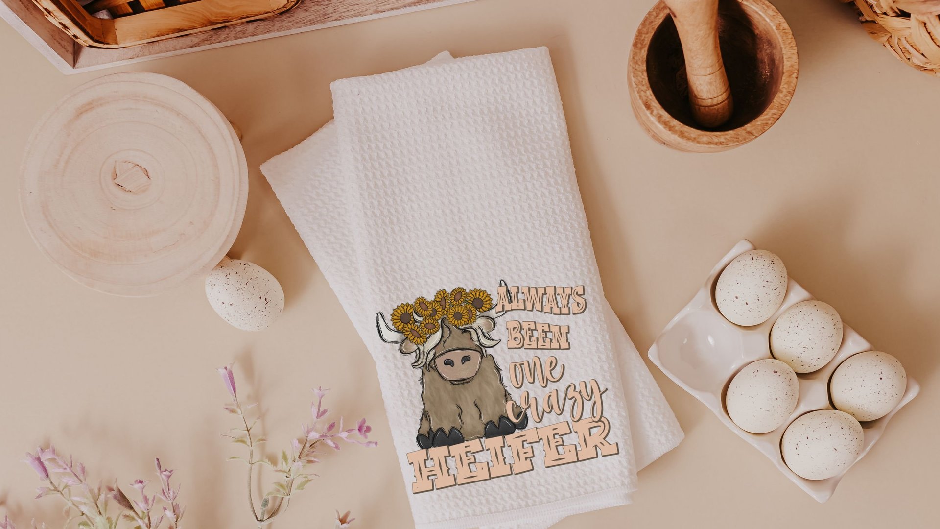 crazy heifer funny kitchen towels for women, highland cow gifts for cow lovers, cute cow kitchen decor, sunflower cow hand towels for