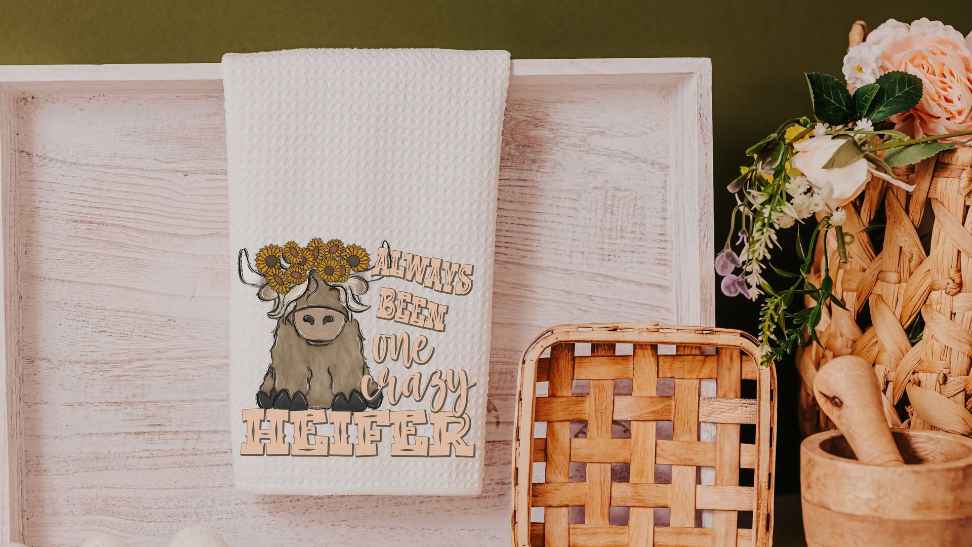 crazy heifer funny kitchen towels for women, highland cow gifts for cow lovers, cute cow kitchen decor, sunflower cow hand towels for