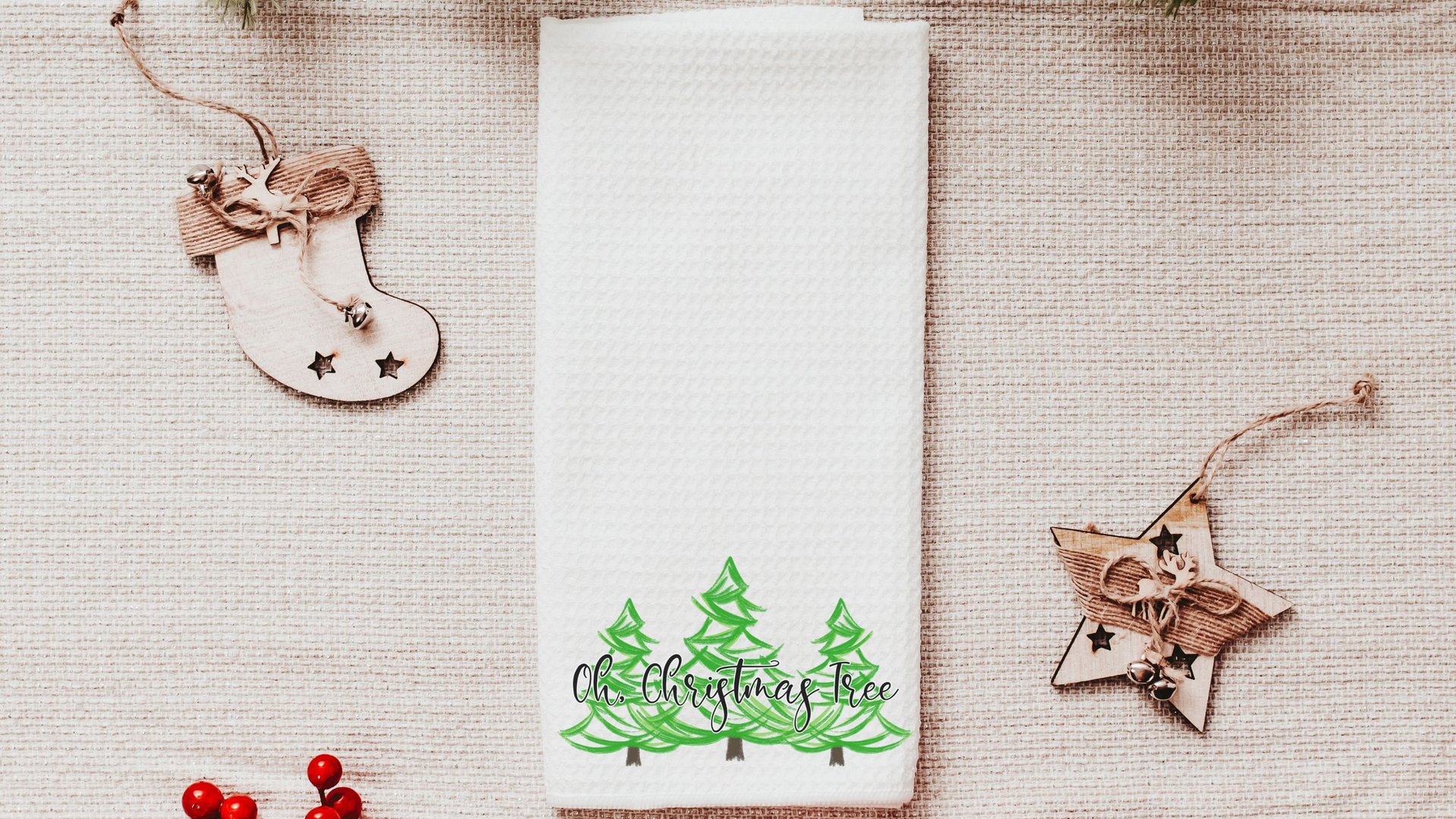 oh Christmas tree Christmas kitchen towels for friends, pine tree Christmas hand towels for bathroom, cute Christmas hostess gifts for women