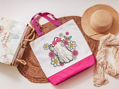 Groovy ghost Halloween tote bag for women, trick or treating tote bag for kids, reusable grocery bag cute gifts for sister, October birthday