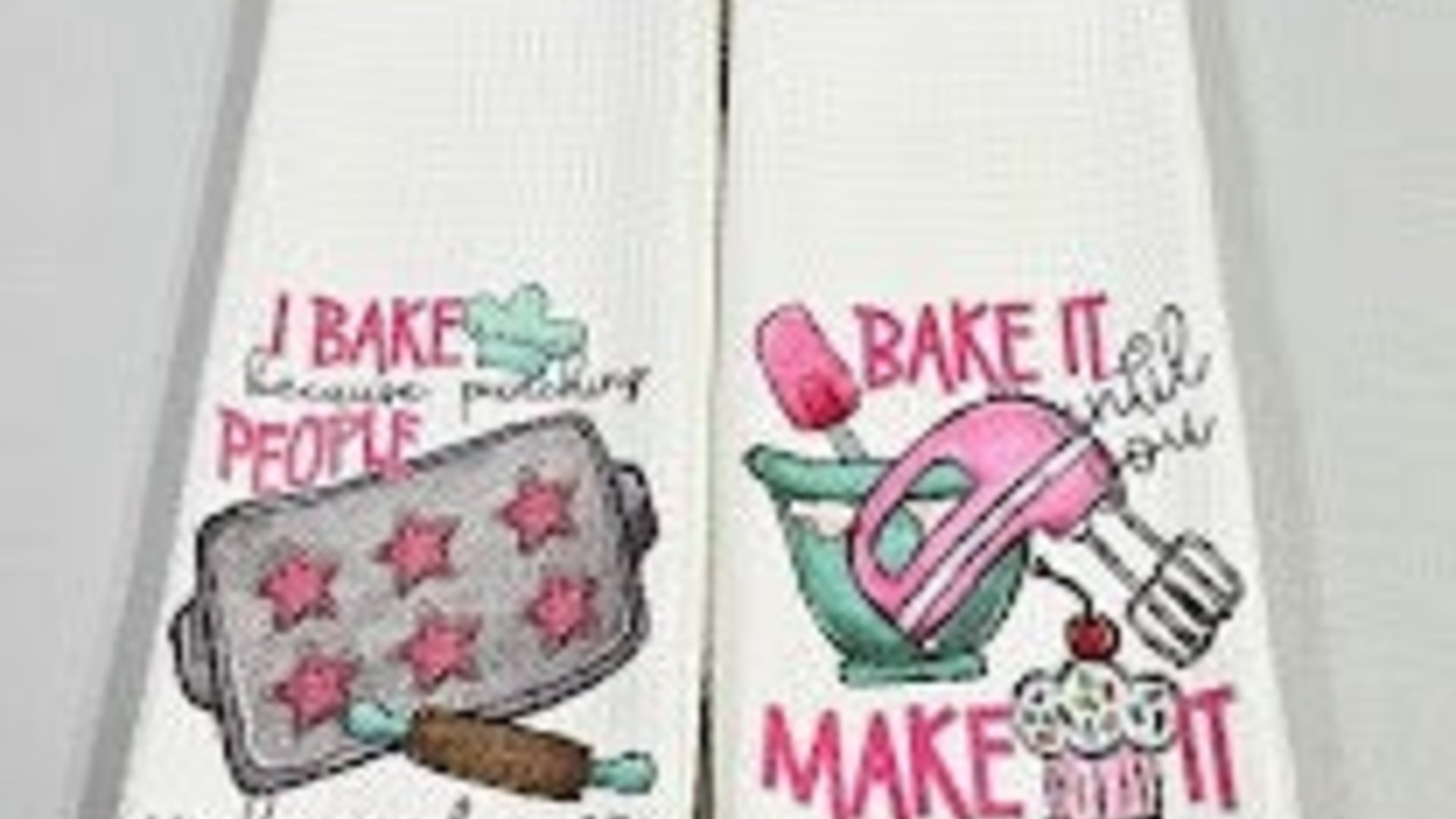 I bake because punching people is frowned upon towels, baking bridal shower kitchen gifts, funny baking kitchen towels, baker gift for women