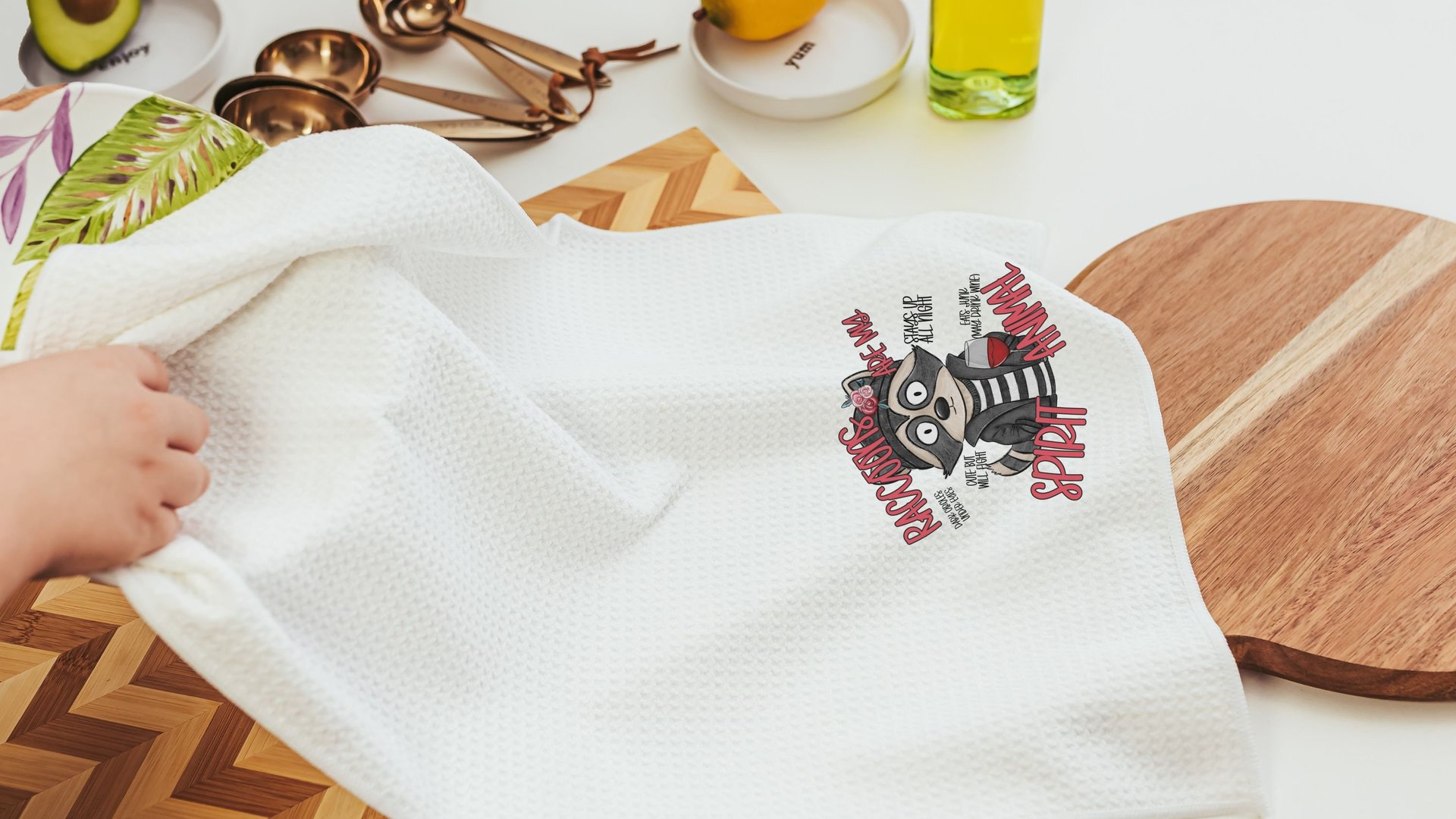 spirit animal funny kitchen towels for women, sarcastic gifts for her, raccoon kitchen hand towels for bathroom, raccoon gifts, sassy