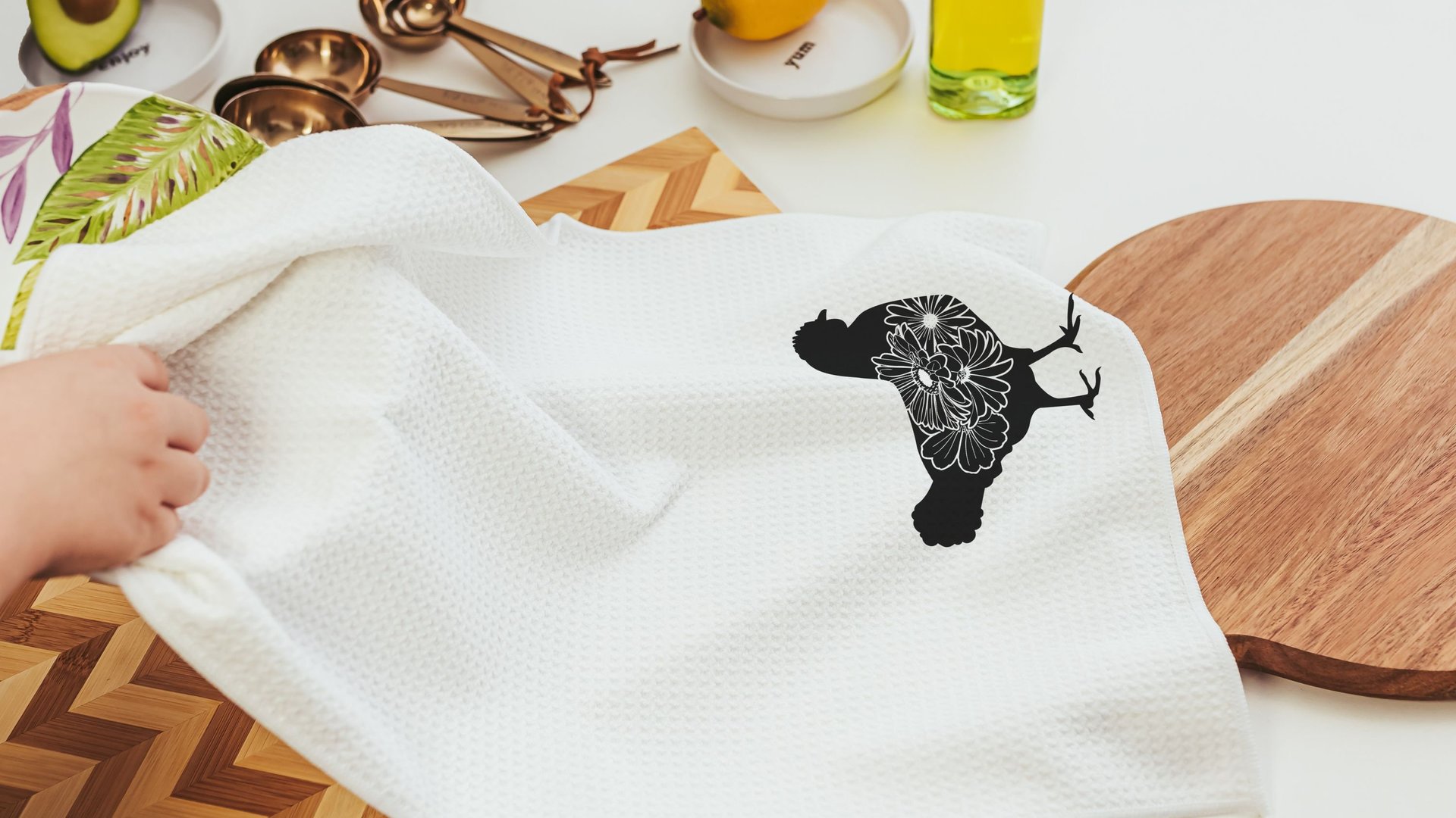 floral chicken kitchen towels for Spring, black and white farmhouse kitchen decor, cute chicken gifts for women, chicken mom gift, flower