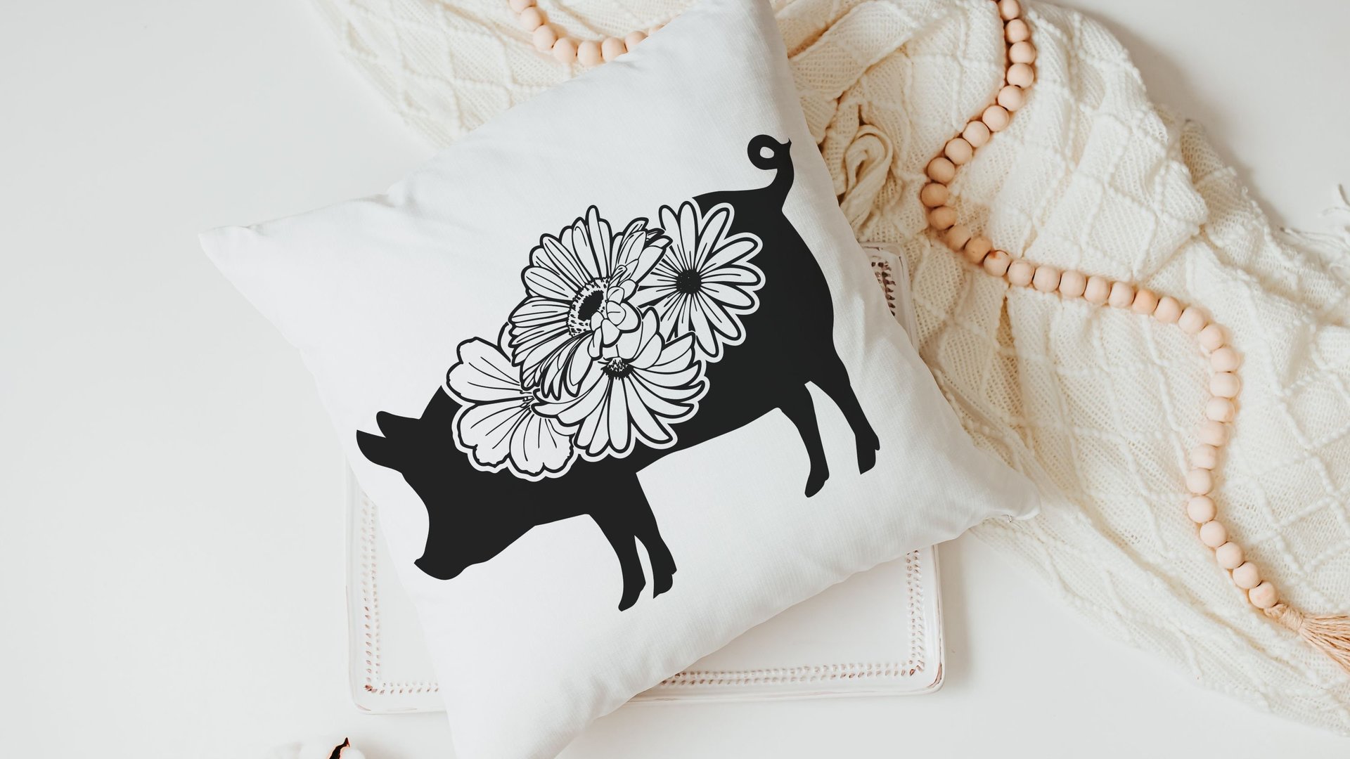 floral pig throw pillows for couch, black and white farmhouse decor living room throw pillow covers 18x18, cute pig gifts for pig lovers