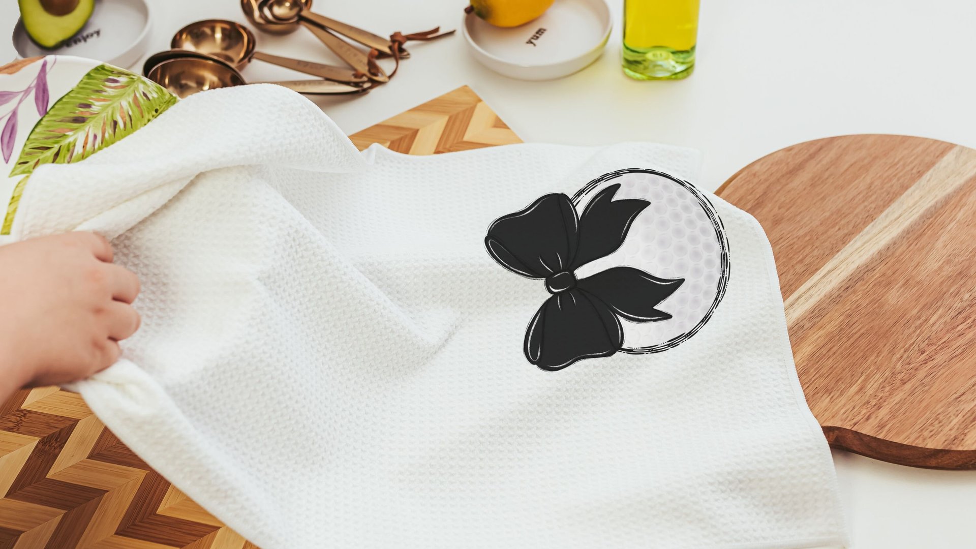 cute golf kitchen towels, golf mom gift, girly golf towels for women, step mom Mothers day gift for girlfriend, golf hand towel for Mom