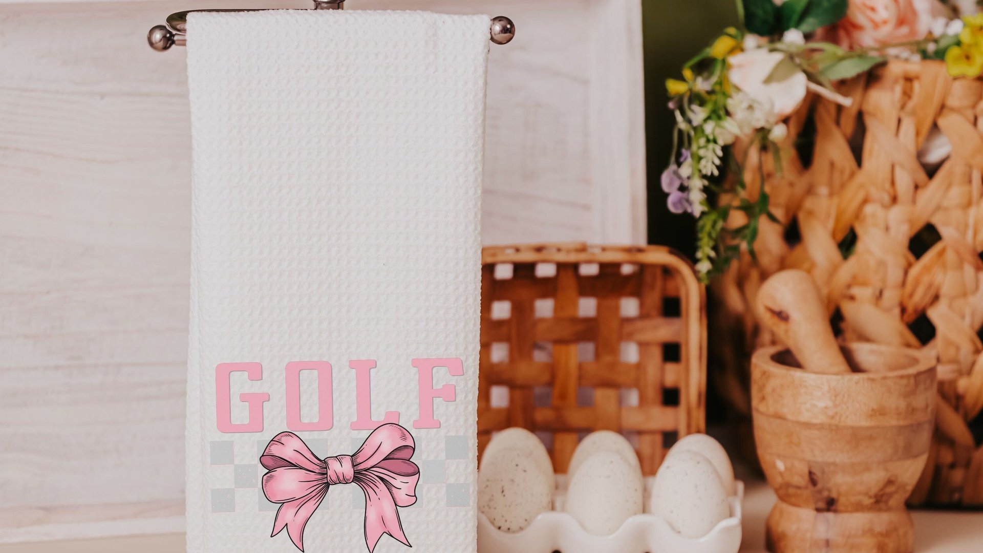 pink bow golf towels for women, golf mom era coquette hand towels for sports, lady golfer towel, golfing gifts for girls, cute golf gifts