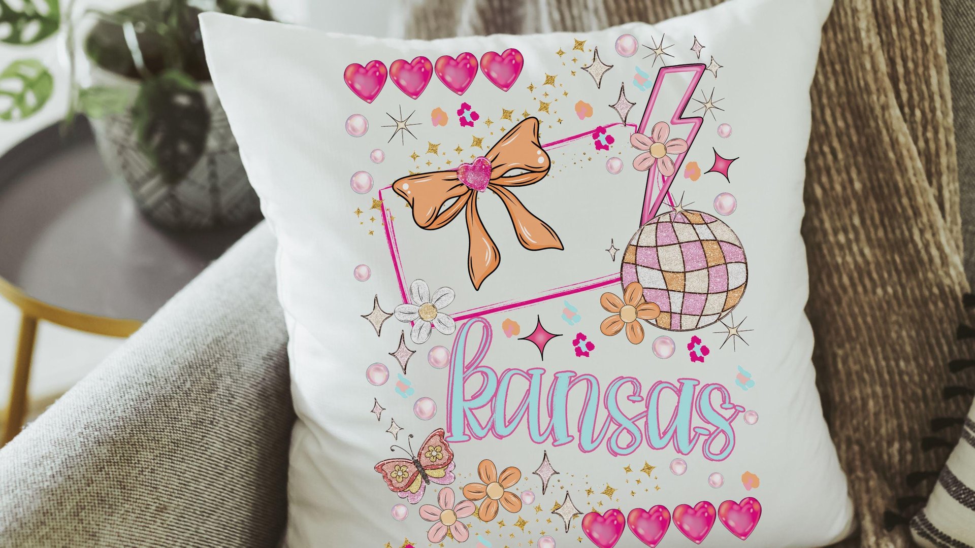 Kentucky throw pillow & towel 