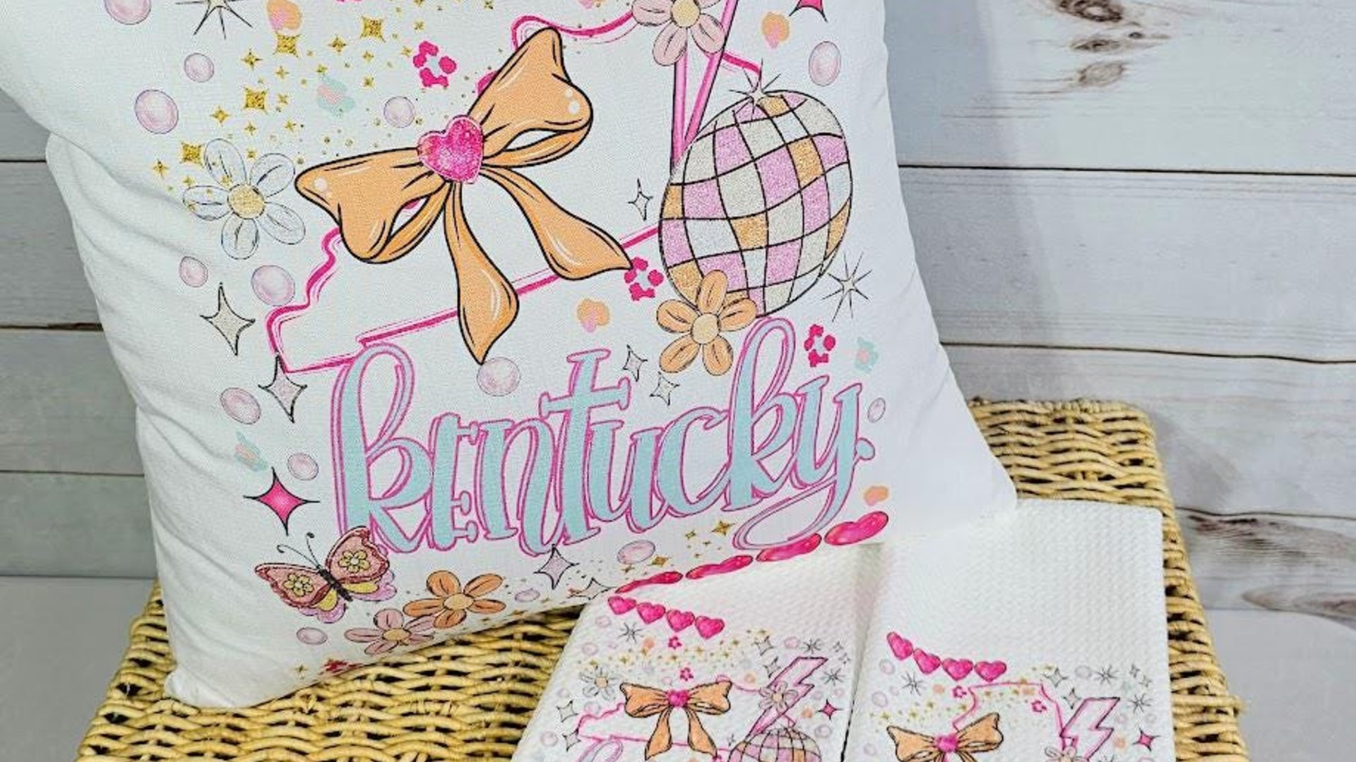 Kentucky throw pillow & towel 