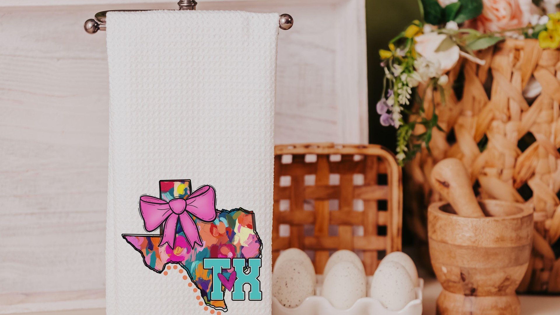 watercolor Texas throw pillow for bed cute Texas coquette kitchen towels for gift, floral Texas gifts for her, pink bow pillow cover 18 x 18