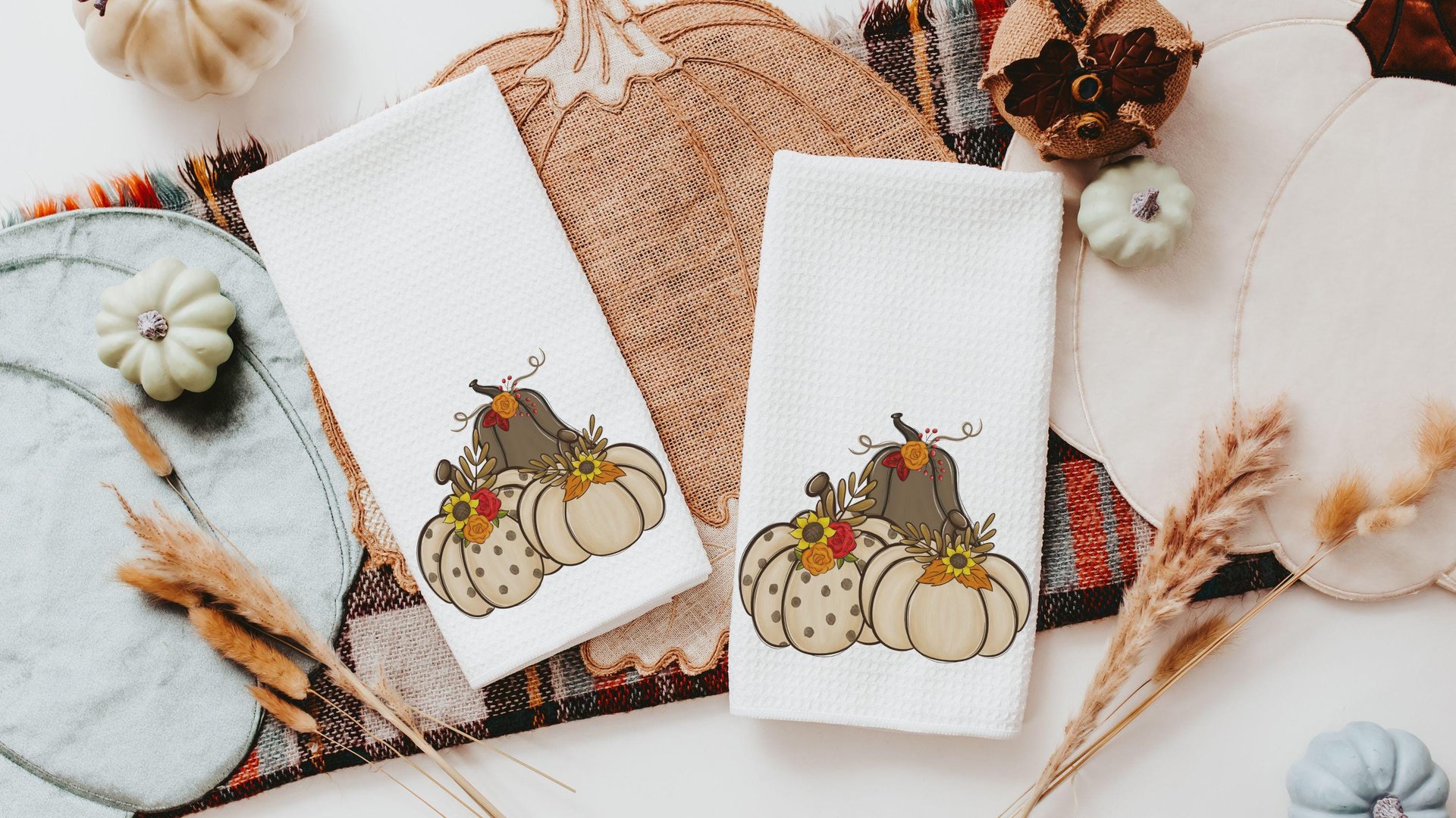 cream pumpkin kitchen towels fall kitchen decor, Thanksgiving hostess gifts for women, sunflower pumpkin hand towels for bathroom, brown