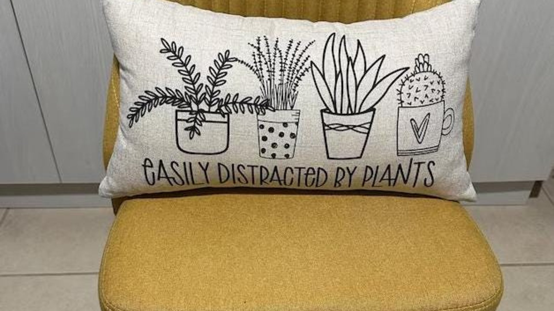 easily distracted by plants funny throw pillows for couch, plant mom gift, Mothers Day gift from daughter, plant gifts for her, gardener