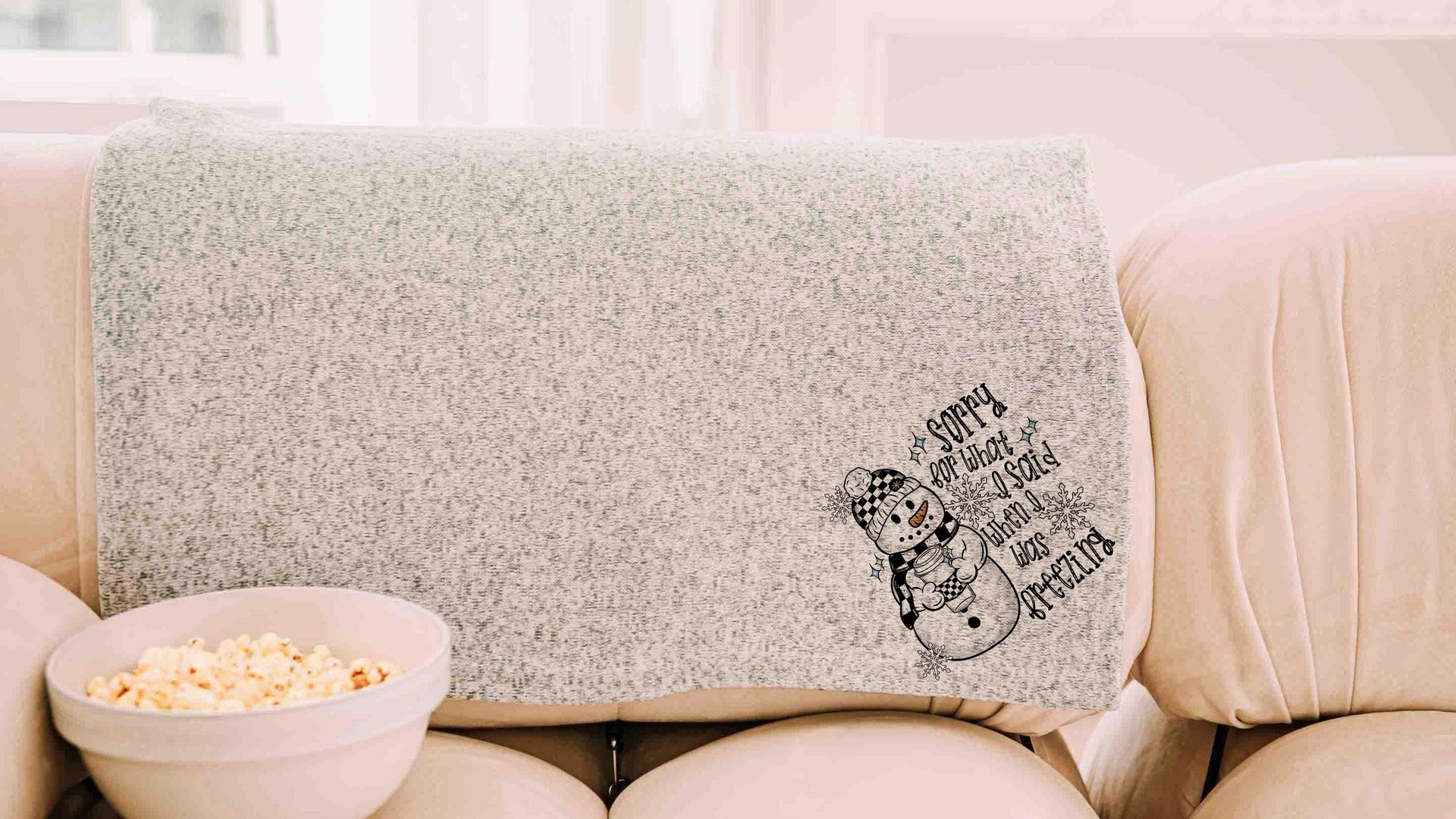 sorry for what I said it's cold outside snuggle blanket, cozy Christmas gifts for mom from daughter, funny throw blanket for bed, secret