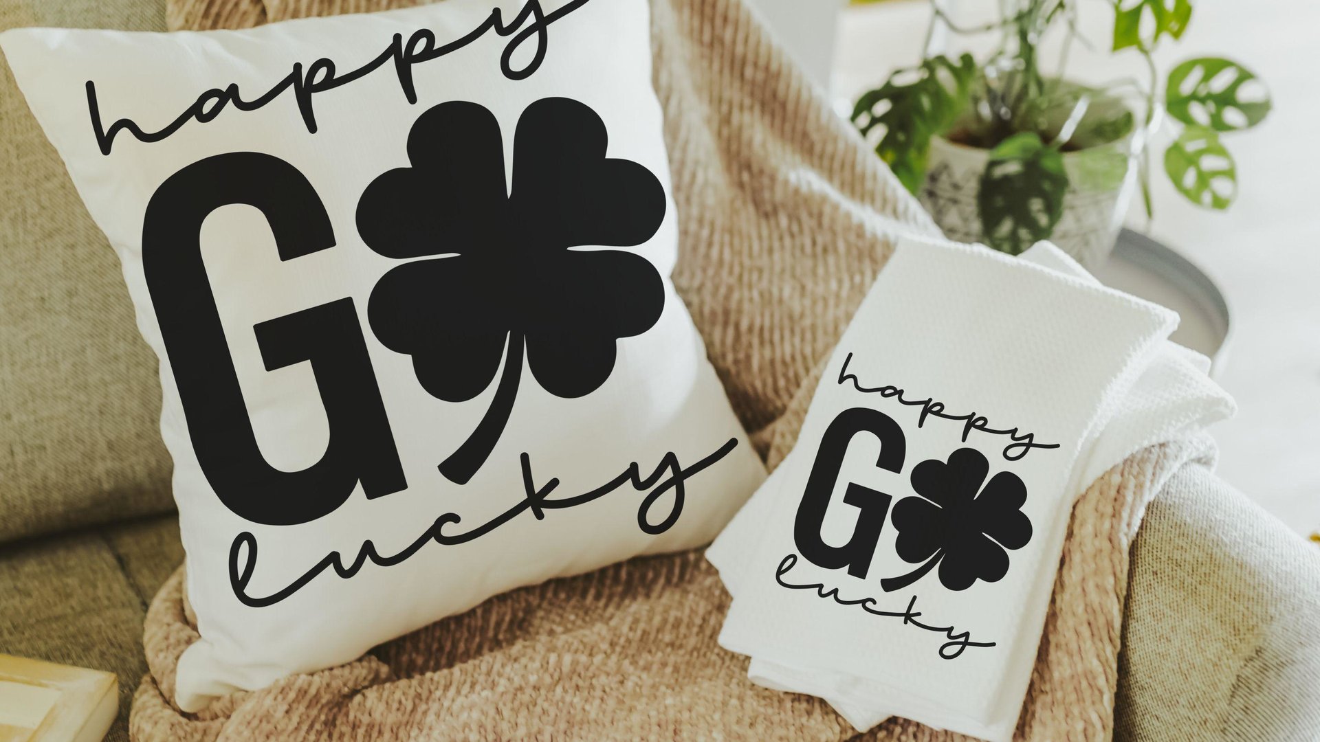 happy go lucky St Patricks day hand towel for powder room, black shamrock St Pattys day kitchen towels, Irish gifts for friends, best gifts