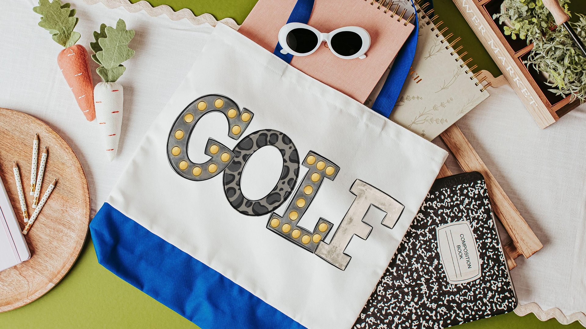 black leopard print cute golf tote bag for vacation, golf mom Mothers day gifts for golfers, golf tournament travel tote for women, golfing