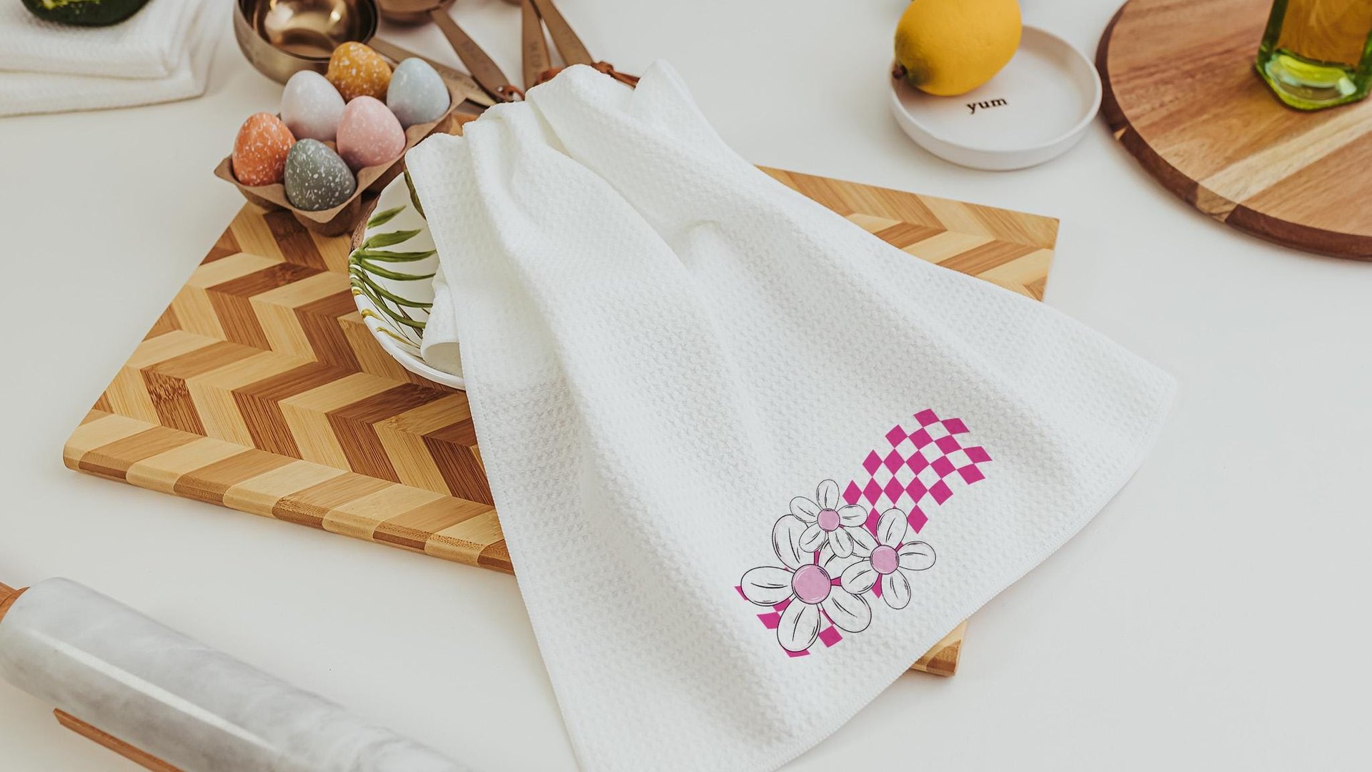 love like Jesus whimsical Christian kitchen towels, cute Christian gifts for sisters, pink checkered floral kitchen decor, faith kitchen