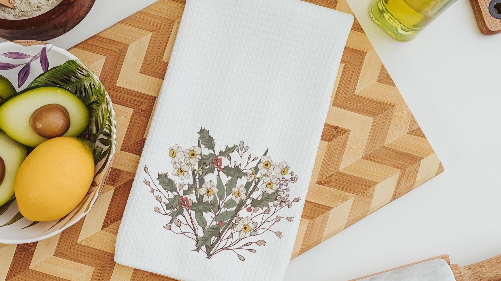 narcissus flower kitchen tea towels for bathroom, December birth flower gift for friend birthday gifts for her, Christmas housewarming gift