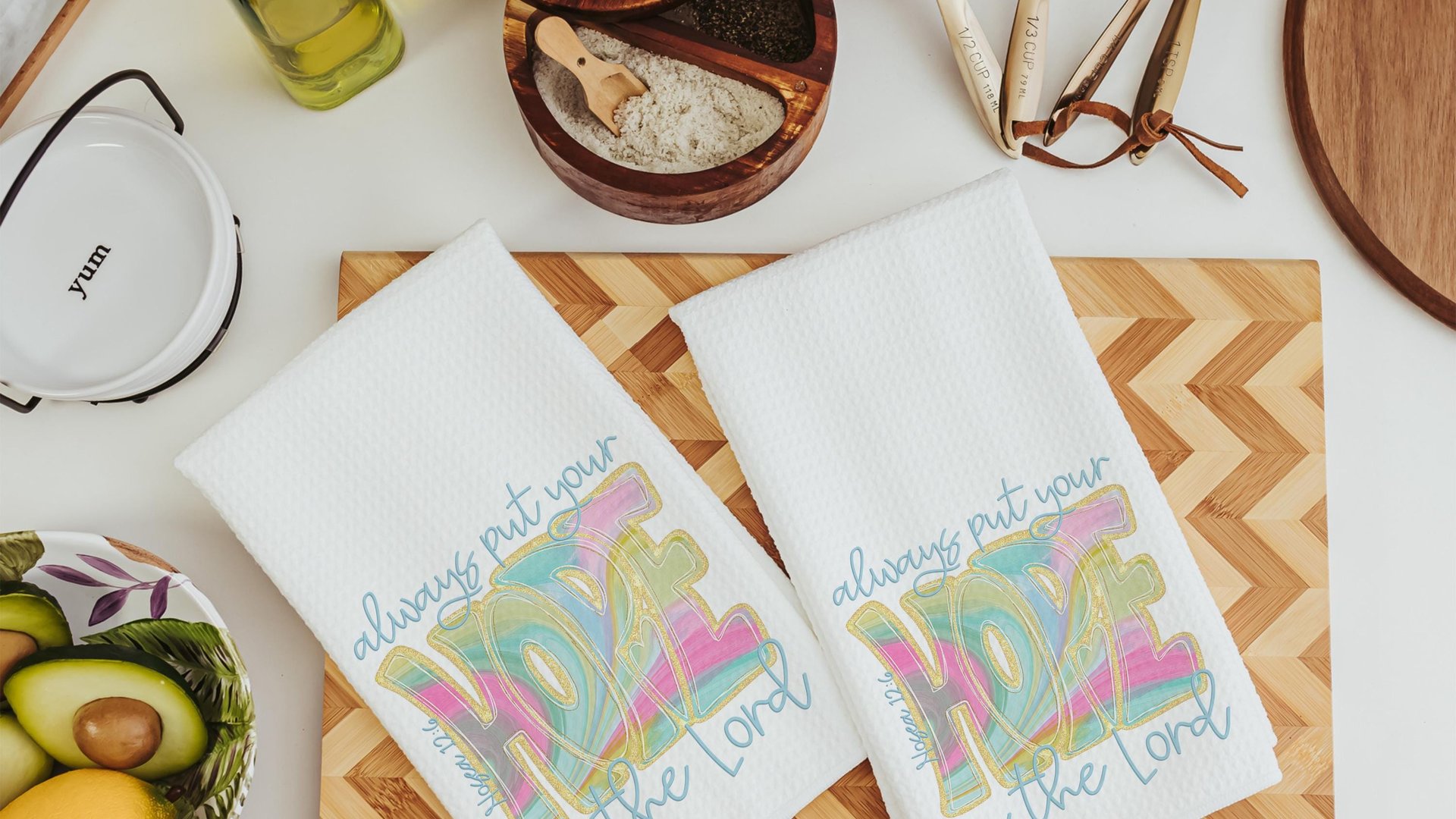 hope in the Lord kitchen towels, religious kitchen decor, faith gifts for her, Bible verse Christian gifts for women inspirational hand