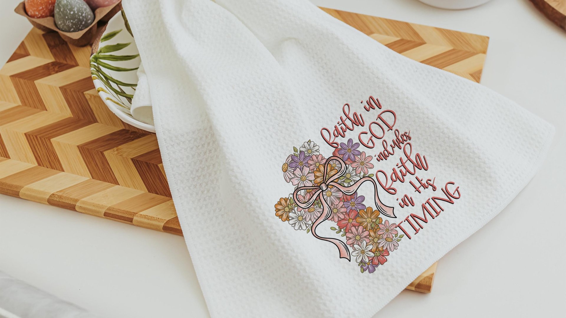 floral cross kitchen towel, faith in God LDS decor, Christian gifts for friends, faith based housewarming gifts for women, guest bathroom