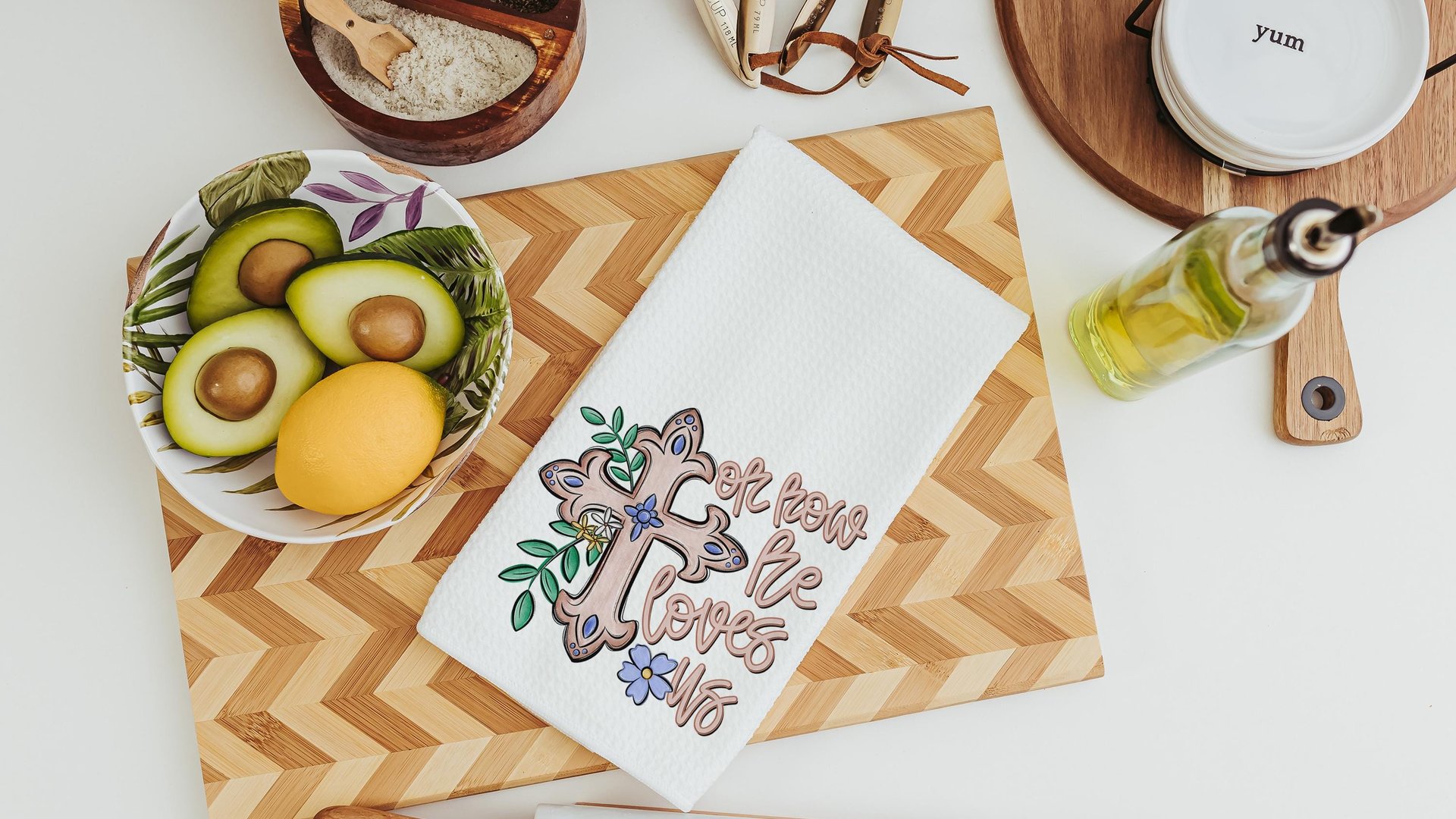 oh how he loves us Christian kitchen towels wedding gifts for godchild, faith gift for her, floral hand towels for bathroom, prayer warrior