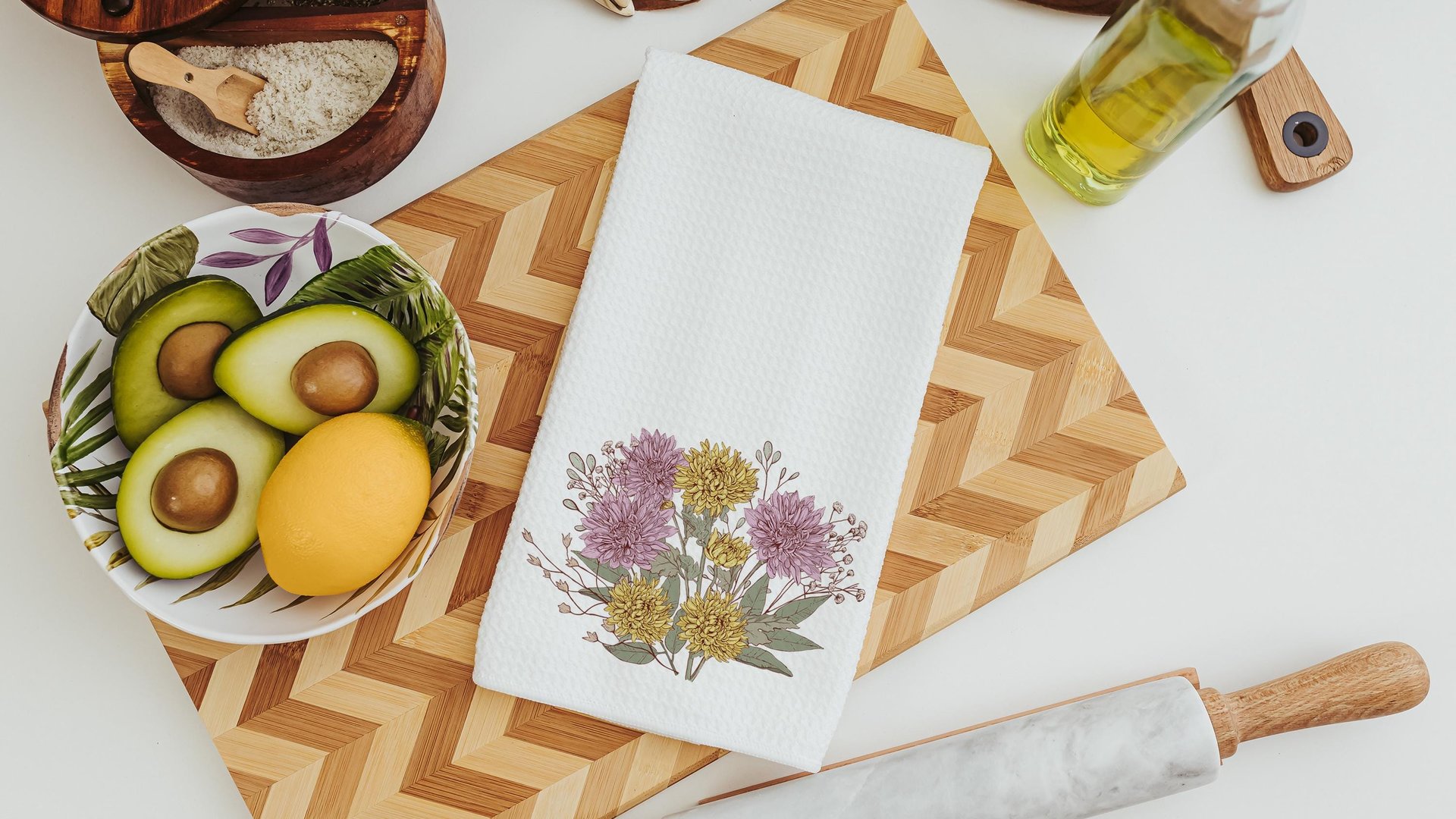 chrysanthemum kitchen towels, fall mums hand towels for powder room, November birth flower gifts for women, November birthday gifts for her