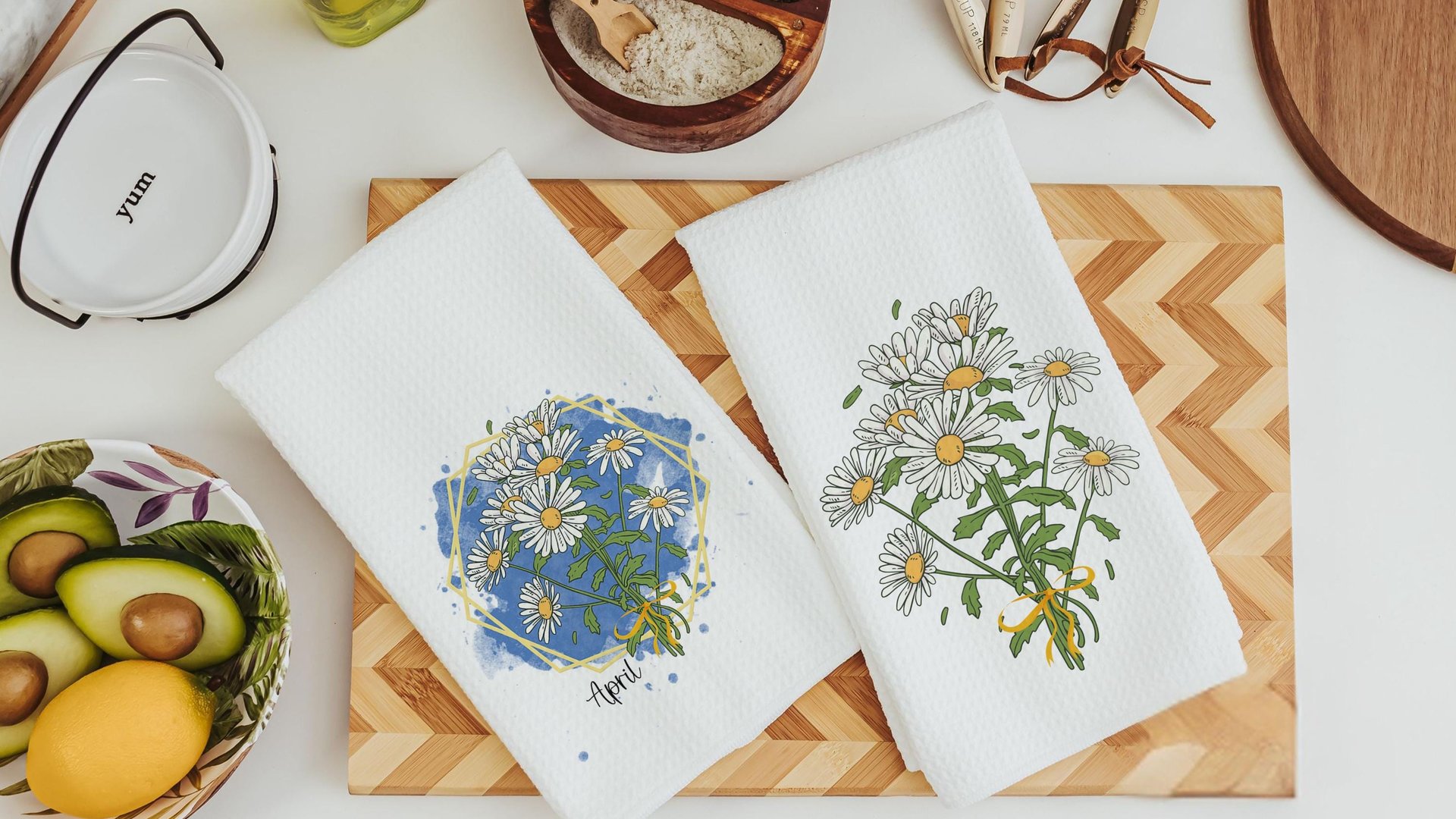 custom April birth flower throw pillow for sofa, daisy kitchen towel, April birthday gifts for her, botanical throw pillow covers 18x18