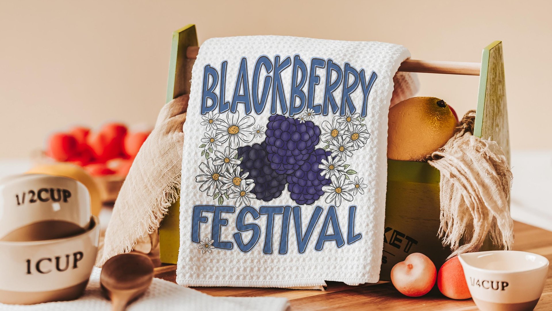 blackberry festival kitchen towels, fruit kitchen decor, blackberry gifts, summer kitchen accessories, cute hand towels bathroom set, powder