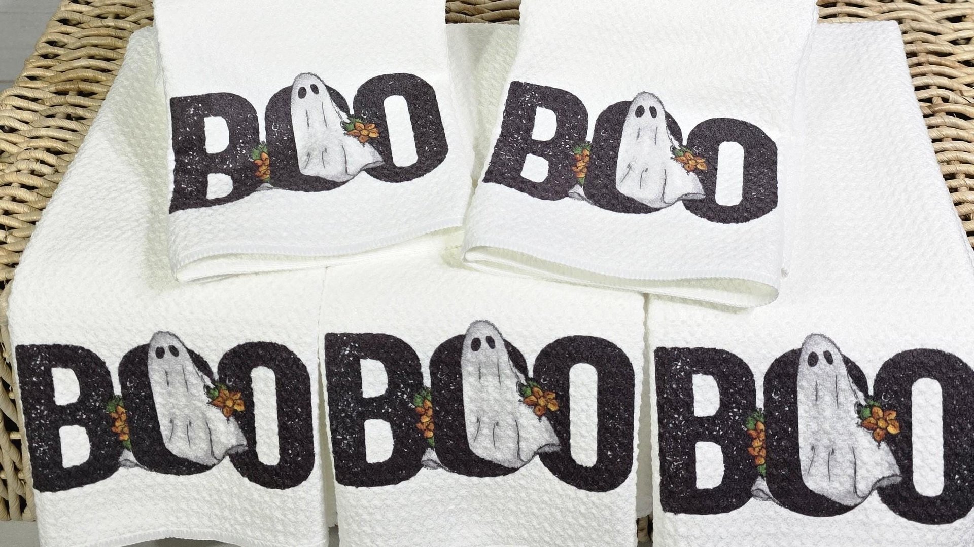 whimsical Halloween kitchen towel fall hand towels for bathroom, boo Halloween decorations for home, floral ghost kitchen decor, spooky cute