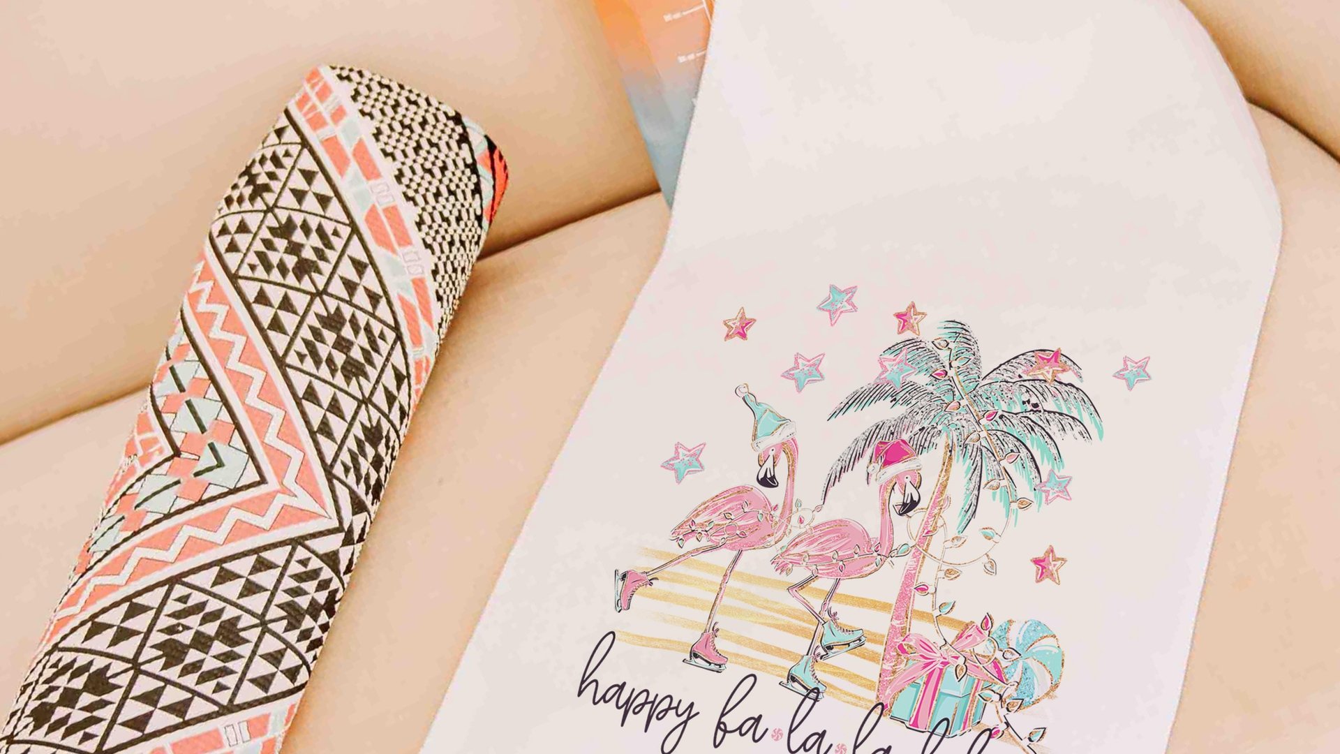 fa la la la mingo funny golf towel Christmas gifts for golfers, flamingo golf girls trip gifts for adult women, cute golf stocking stuffers