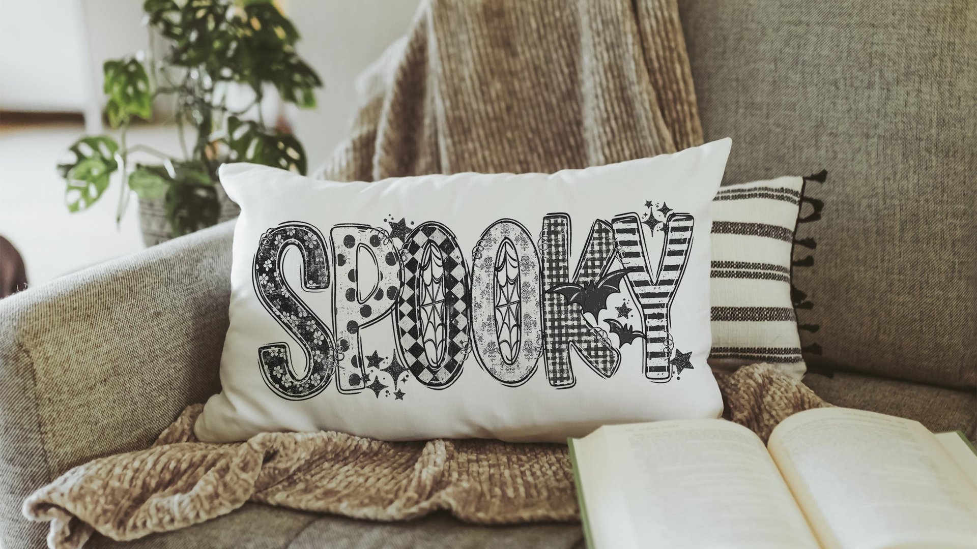 spooky cute Halloween lumbar pillow cover 12x20, Halloween coquette throw pillow for bed, girly goth decor witchy gifts for girlfriend, boo