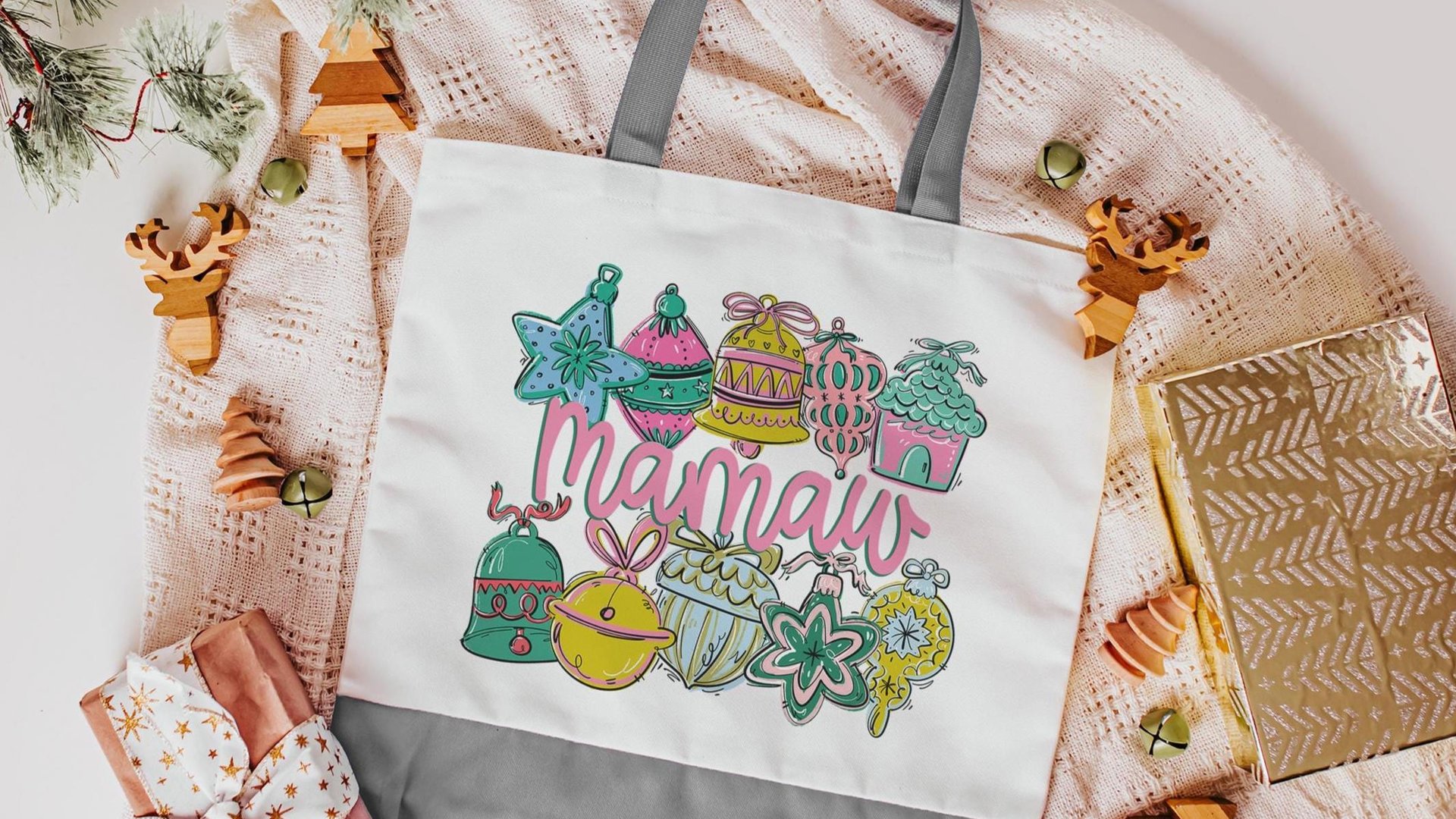 Mamaw tote bag for knitting projects, Mamaw Christmas gifts for mother in law, cute Christmas tote bags for holding gifts, new Mamaw gift