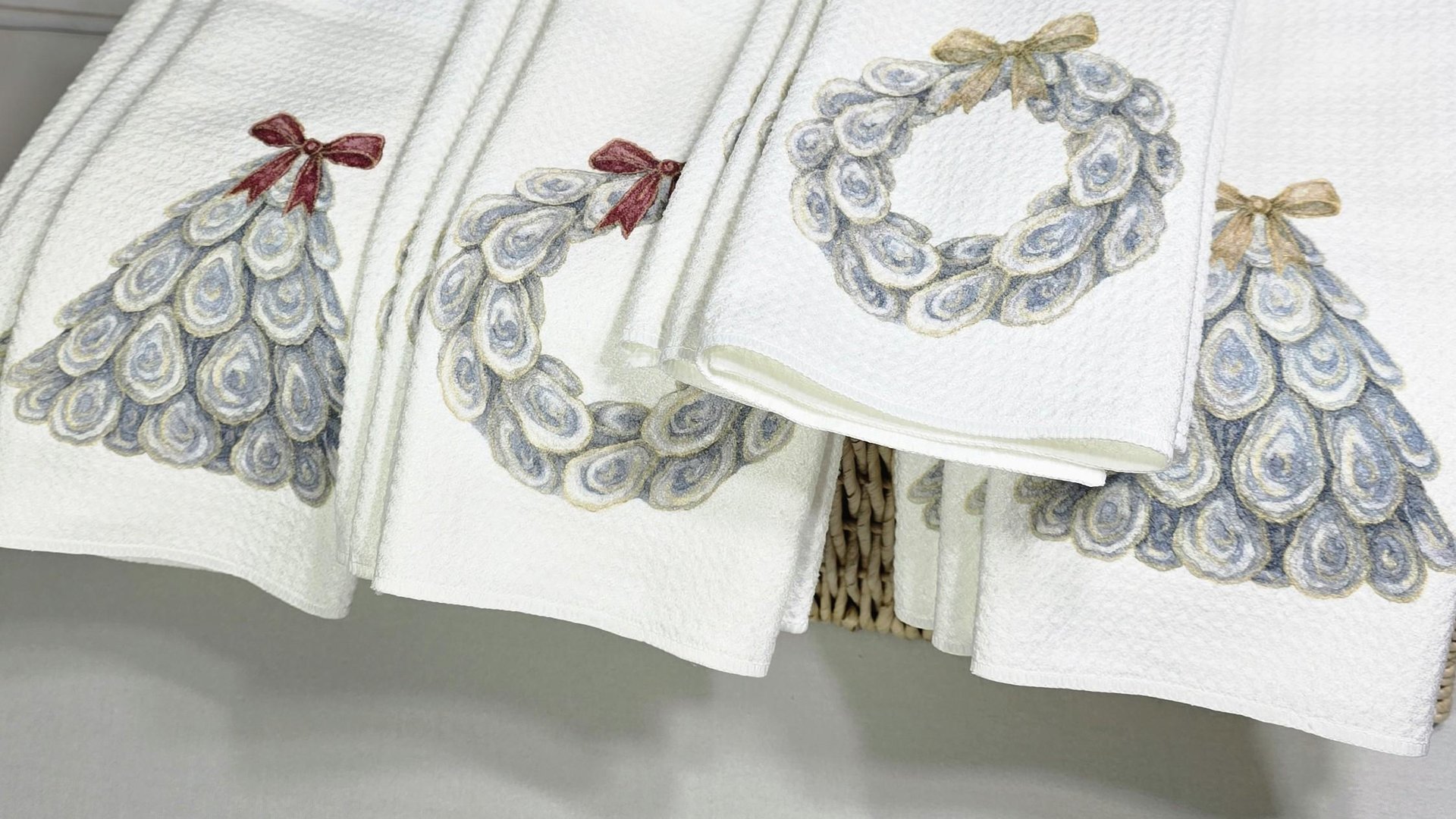 oyster shell Christmas tree kitchen towels for winter, oyster Christmas home decor gifts for Mom, oyster shell Christmas wreath hand towels