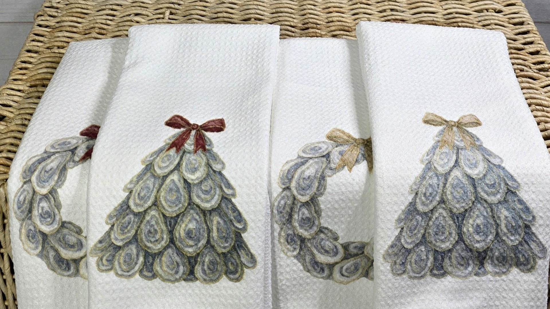 oyster shell Christmas tree kitchen towels for winter, oyster Christmas home decor gifts for Mom, oyster shell Christmas wreath hand towels